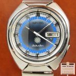 画像1: セイコー SEIKO アドバン ブルーグラデーションダイヤル 希少なメモリとロゴ入りのオリジナル3面カットガラス仕様 21石 オートマチック 専用ブレス装着 (1)